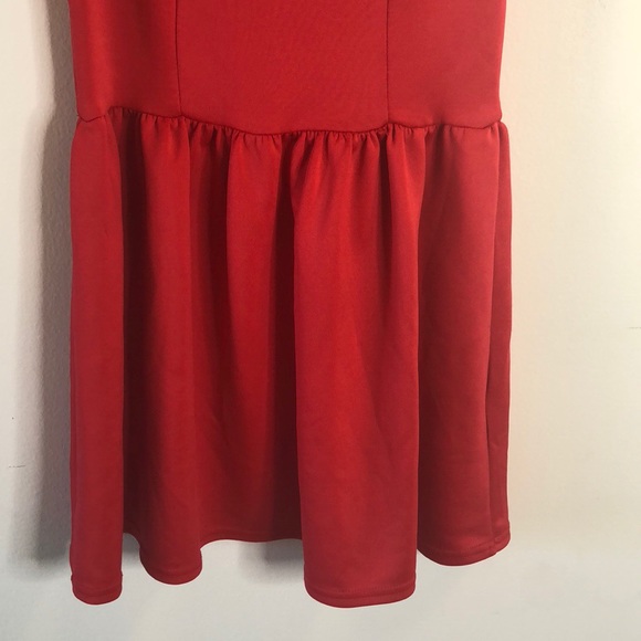 Beautiful Red H&M party dress! - Picture 3 of 6